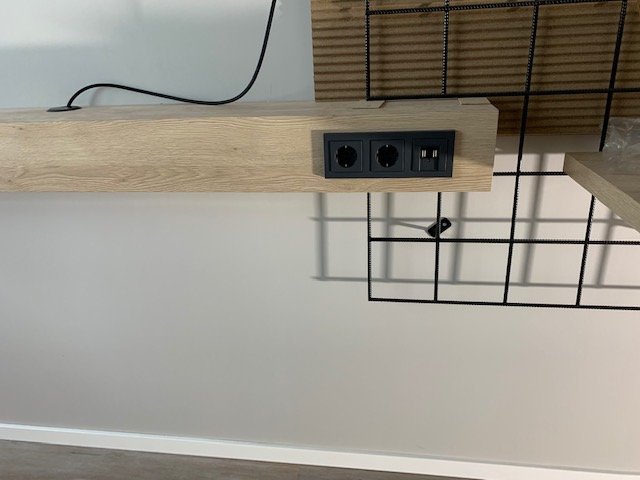 Moxy binnen 1